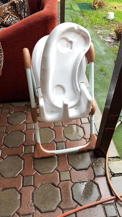 Продам стульчик для кормления