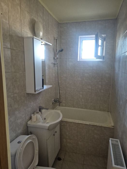 Dau in chirie apartament cu 2 camere in Turda  in micro3 str Toamnei