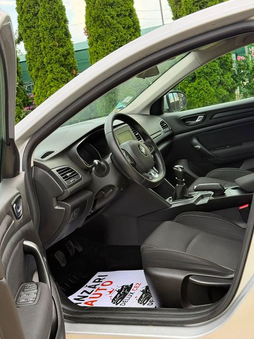 Renault Megane 1.5DCI/110CP/Euro6/Navi/LED/Pilot/Senzori Fata-Spate