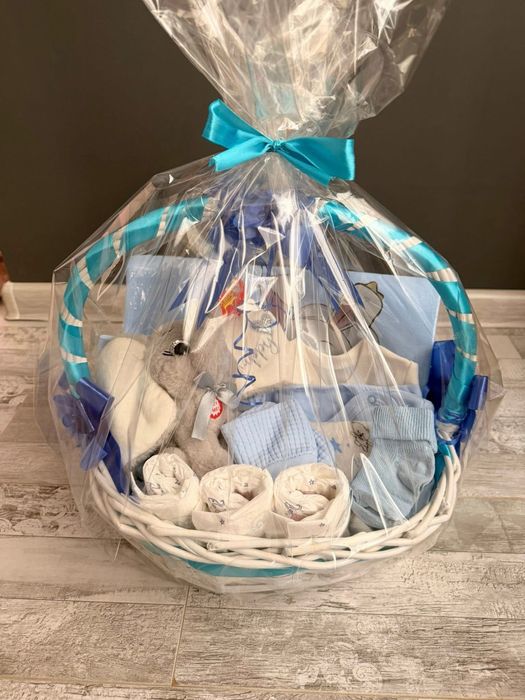 Кошница - Подарък за бебе