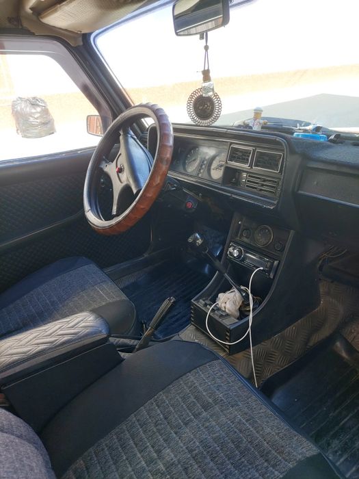 Xolati zur aybi yuq pul zarur buganiga sotayapman  prapan benzinda yur