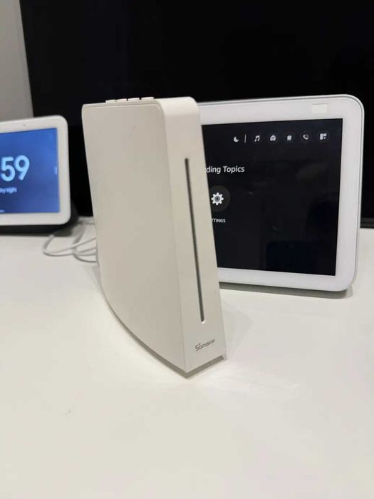Smart Home Hub iHost Sonoff – WiFi + Zigbee 3.0, 4GB RAM, Matter