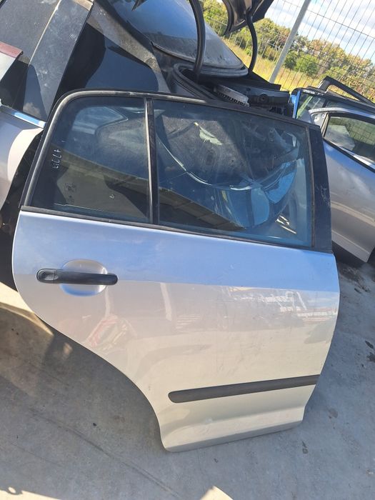 Задна дясна врата Vw Golf 5+ / Фолксваген Голф 5+ 2007г.