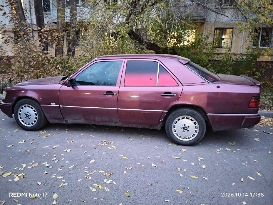Продам мерс w124
