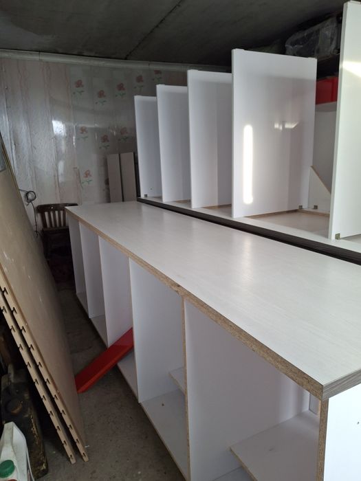 Продается столы хорошего качества