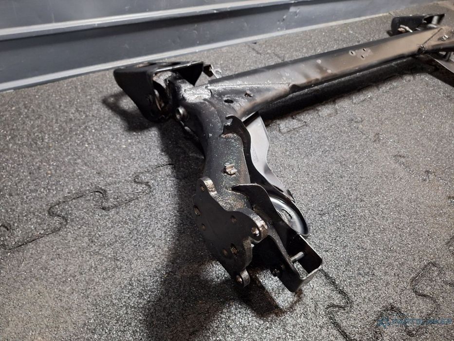 Punte spate SKODA RAPID II NA2 2011 - >1.6 TDI CLNA 6RF500051