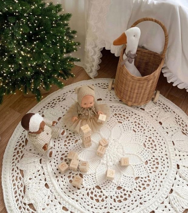 Ажурный мини ковёр в детскую