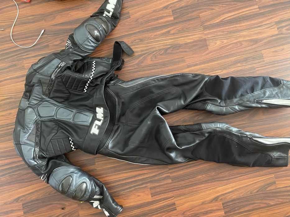 Conbinezon moto FLM GREYHOUND carbon