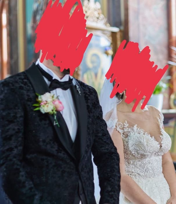 Rochie de mireasa și costum de mire