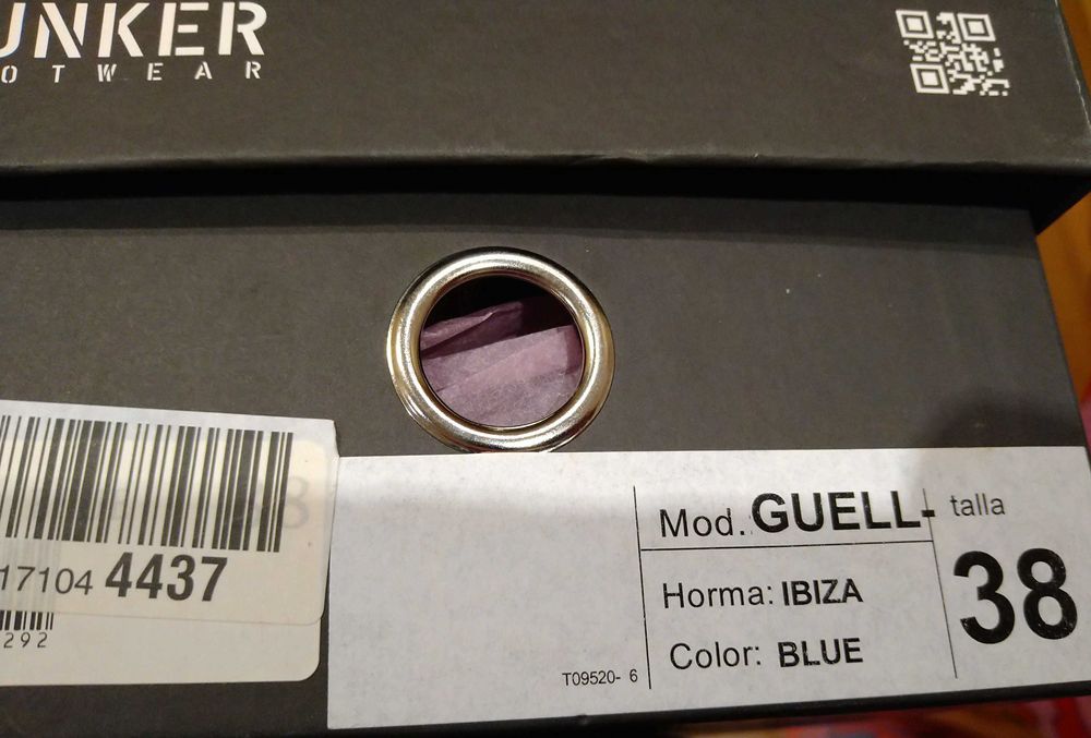 Нови обувки 38 Bunker