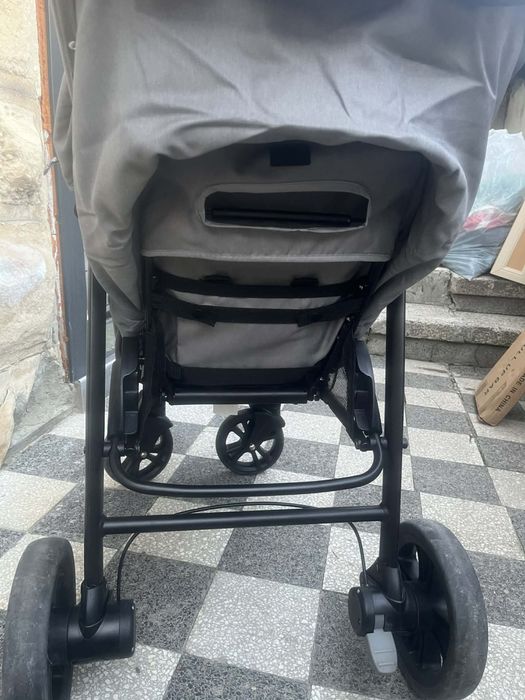 Детска количка Joie