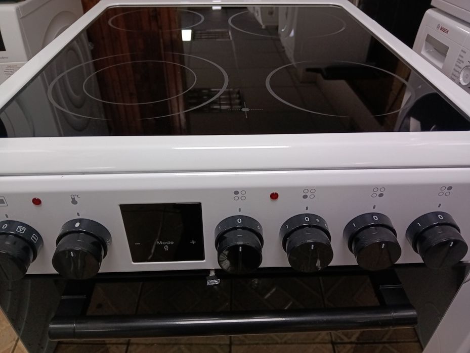 Като нова тясна 50 см печка с керамичен плот  2 години Гаранция!