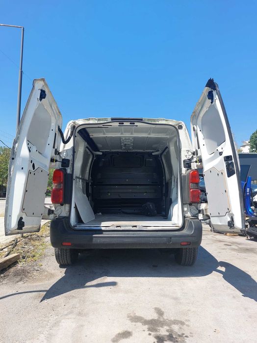 На Части: Peugeot Expert 1400 2.0 BlueHDi 120 кс 2018