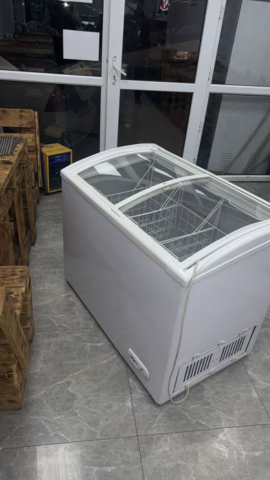 Холодильники на  350литров