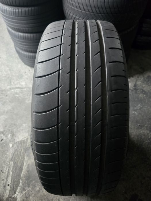 Dunlop 235/50 R18 97V vară