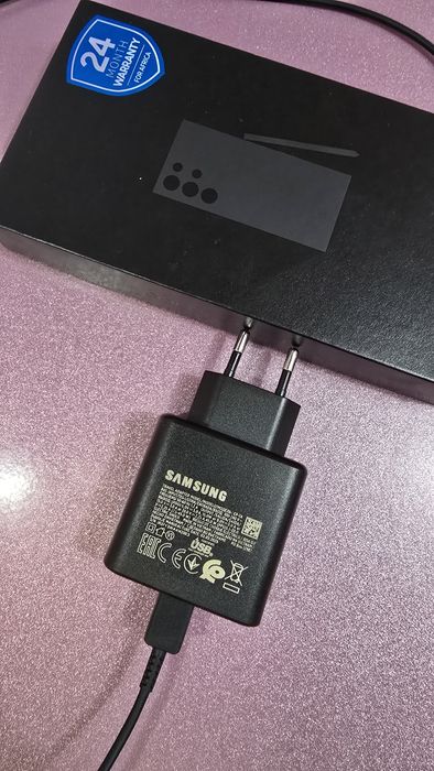 Samsung S24 ULTRA почти новый