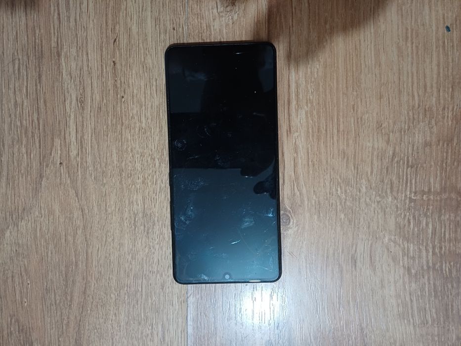 Samsung A42 5G cu display spart. Placa ok