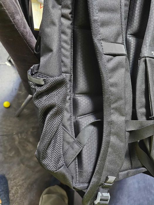 Раница The North Face Vault 27L НОВА