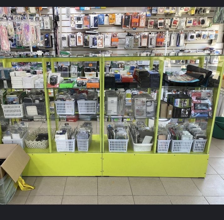 Продам витрины доя товара