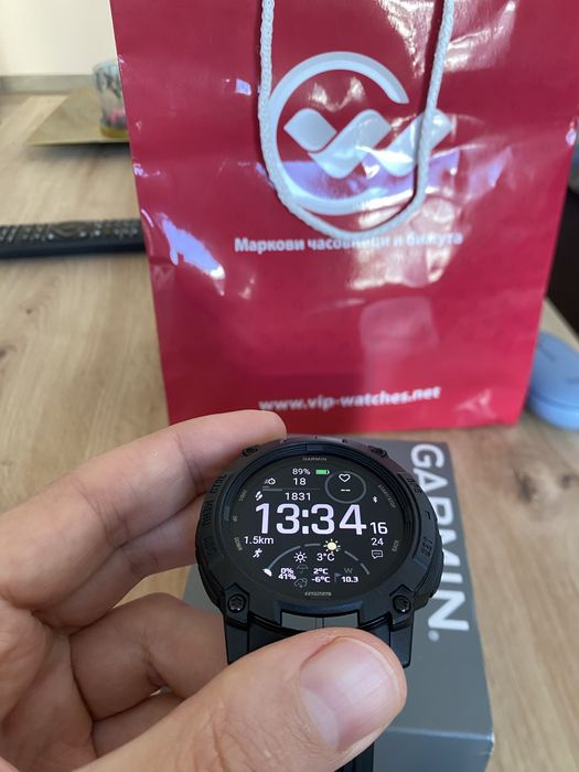 Garmin instinct 3 amoled tactical с гаранция