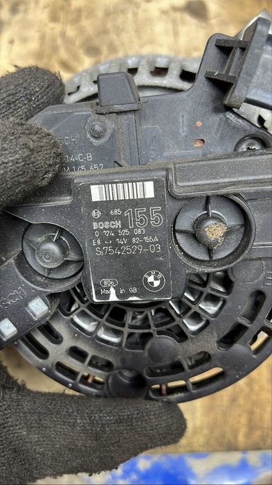 Генератор на БМВ Е60 Е90 Е70 Х5 Х3 Е87 мотор Н52 N52 2.5 3.0 Бош 155А