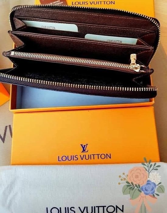 Portofele piele naturală Louis Vuitton, cutie, saculet, etichetă