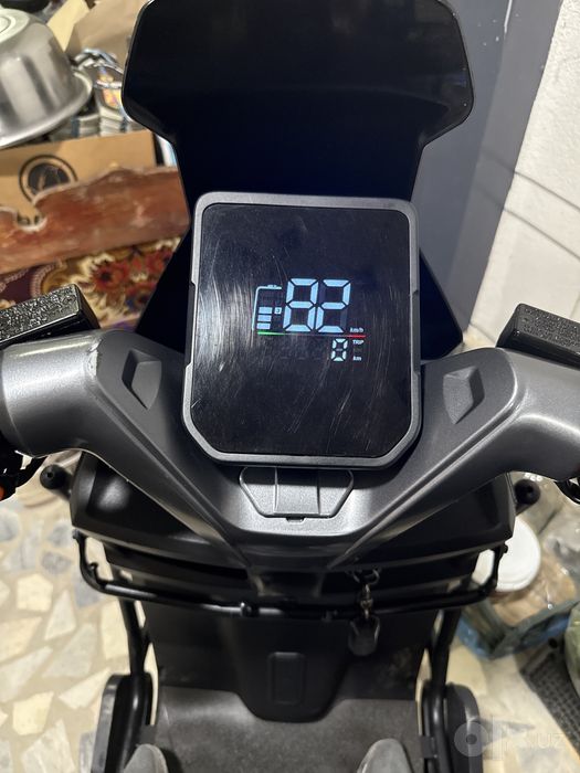 Moto skuter Drongo