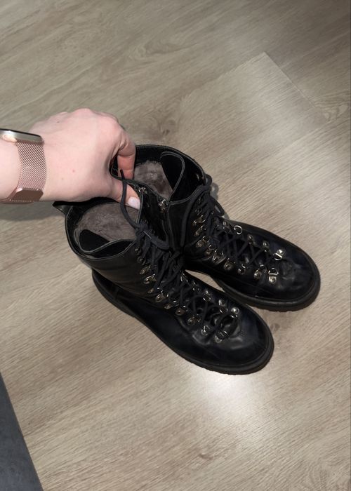 Продам зимнюю обувь