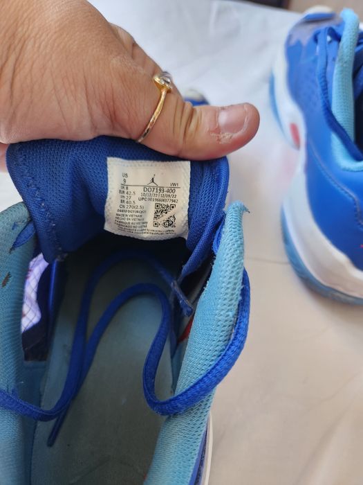 Adidasi Air Jordan barbatesti nr 42