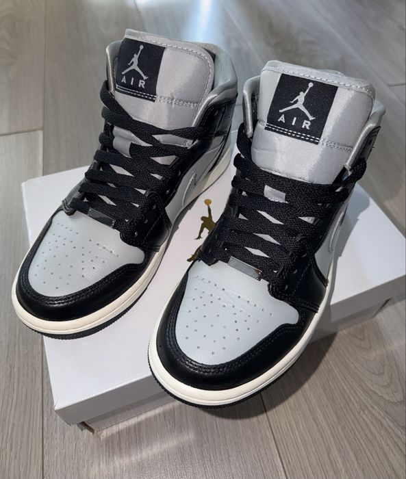 Sneakersi  Air Jordan 1 Mid Se