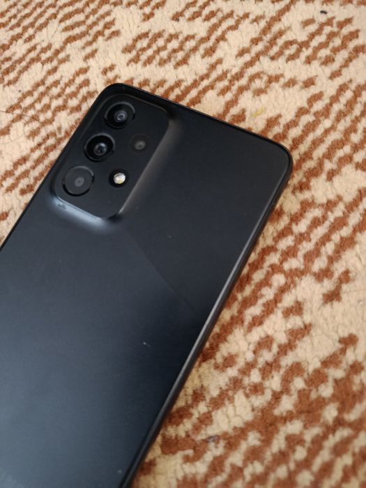 Самсунг а33 продам