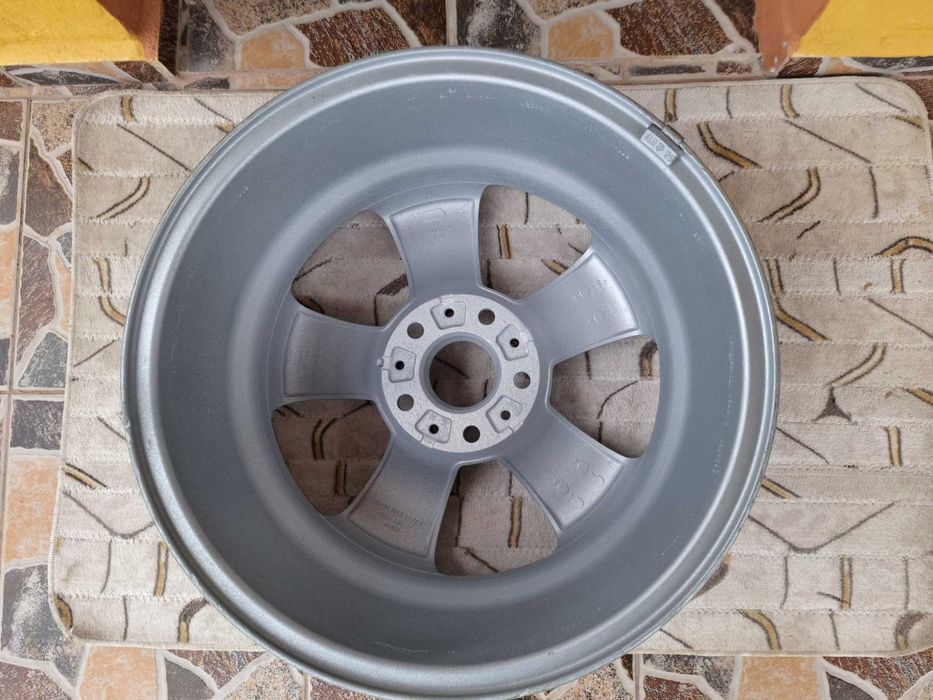 Продавам оригинални джанти BMW Star Spoke Style 122 – 17”