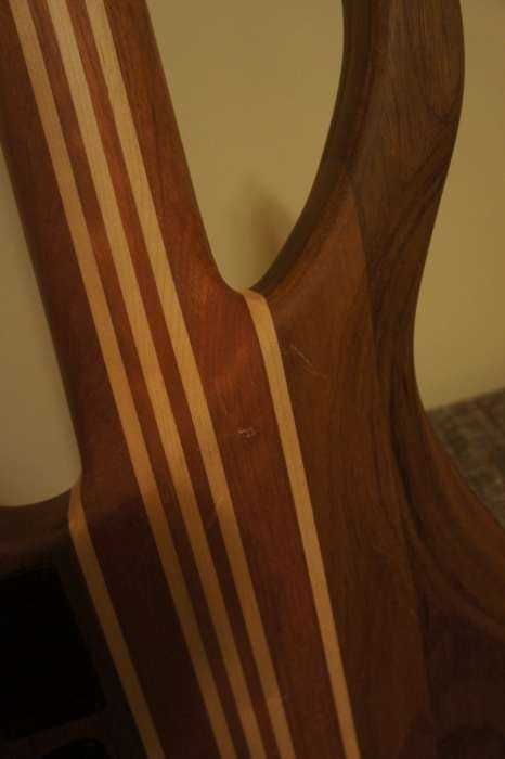 Chitara bass activ cu 5 corzi Harley Benton HBZ-2005