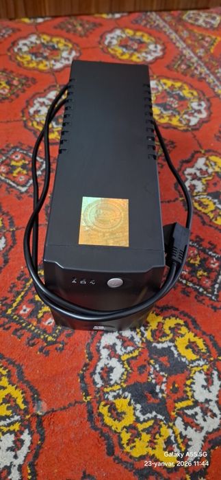 UPS Mercury elite 850pro sotiladi.