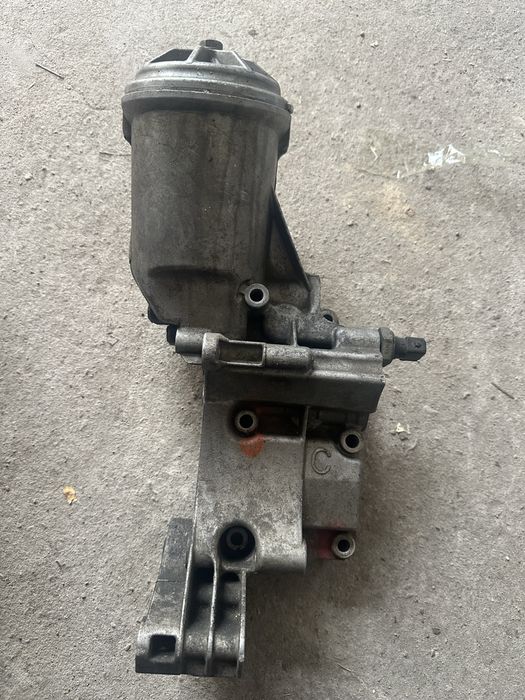 Масленный стакан на БМВ Е34 Е36 VANOS