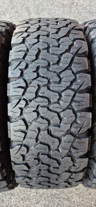 4 anvelope All-Terrain M+S BFGoodrich,265/65/17.Pretul este pe bucata.