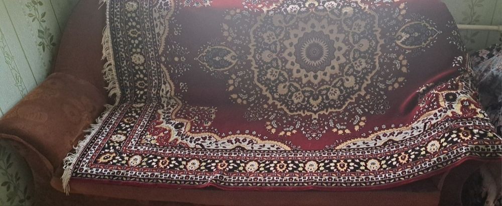 Yumshoq mebel sotiladi xolati yaxshi