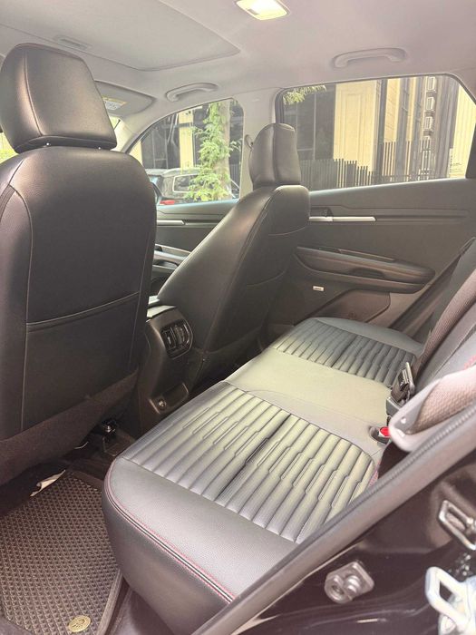 Kia Sonet 2025 - FULL - NIGHT PACKAGE