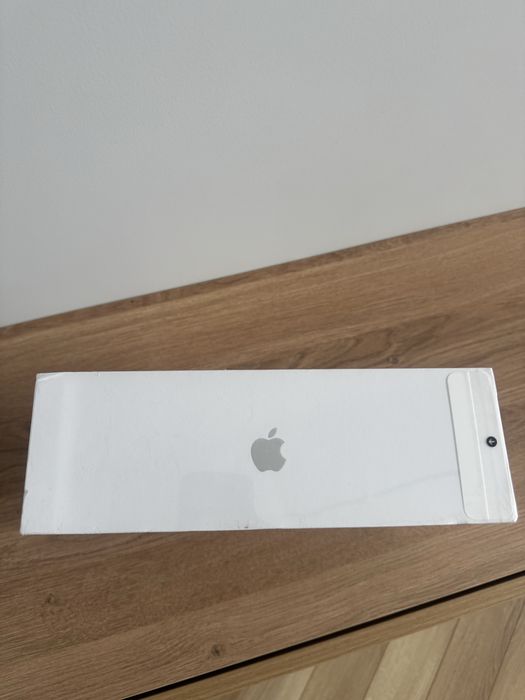 Продам наушники AirPodsMax