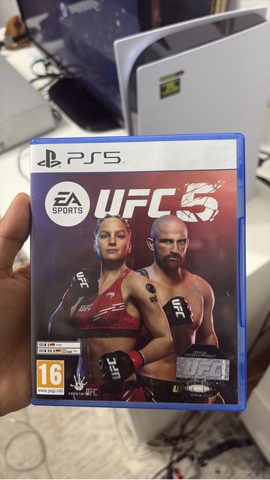 Продам UFC 5 в хорошем состоянии