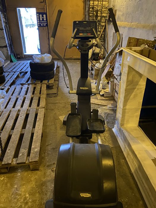 Продам тренажер пройзвотсва TechnoGym