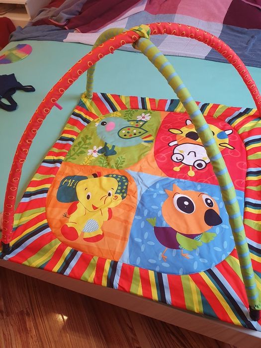 Продается шезлонг.