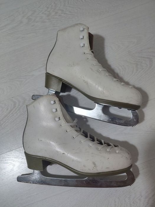 Patine Risport din piele mărimea 41