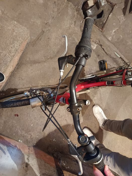 Bicicleta dama , fete , 18 viteze , pret fix