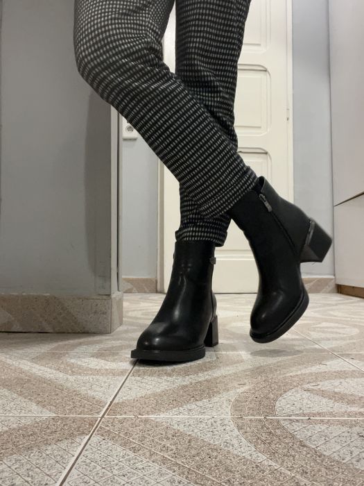 Чисто нови обувки Еко кожа 38, размер - 24,5