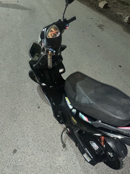 Продаеться мопед ангел состояние идеал