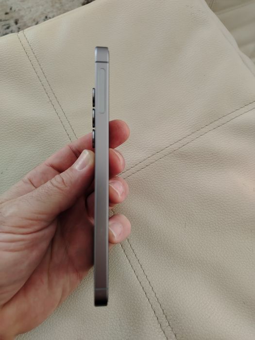 Телефон Samsung  s25