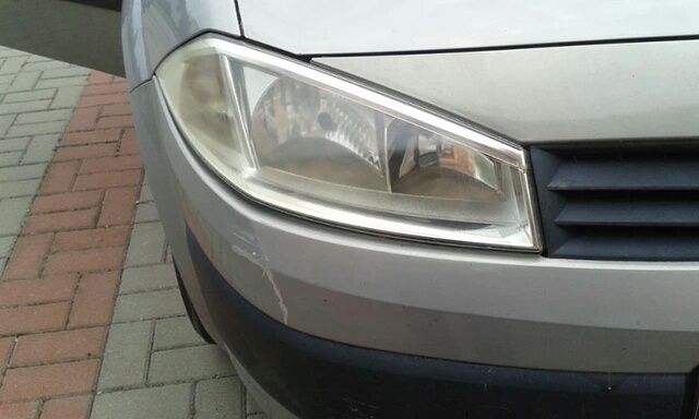 Паста за полиране на фарове