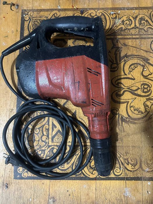 Перфоратор отбойник Хилти ТЕ 60 АВР