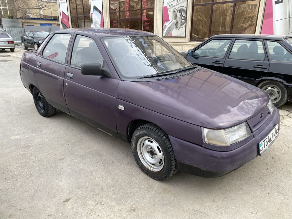 ВАЗ 2110 99г. Фиолетовый